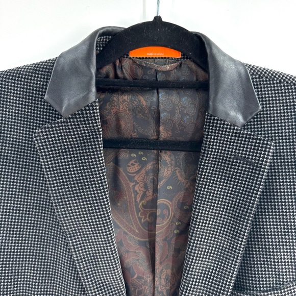 Tallia Mens Size 42R Velvet Two Button Blazer Sport Coat - Picture 3 of 9